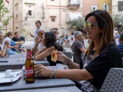 ...e quando si libera un tavolo, si pu� occuparlo senza prenotazioni